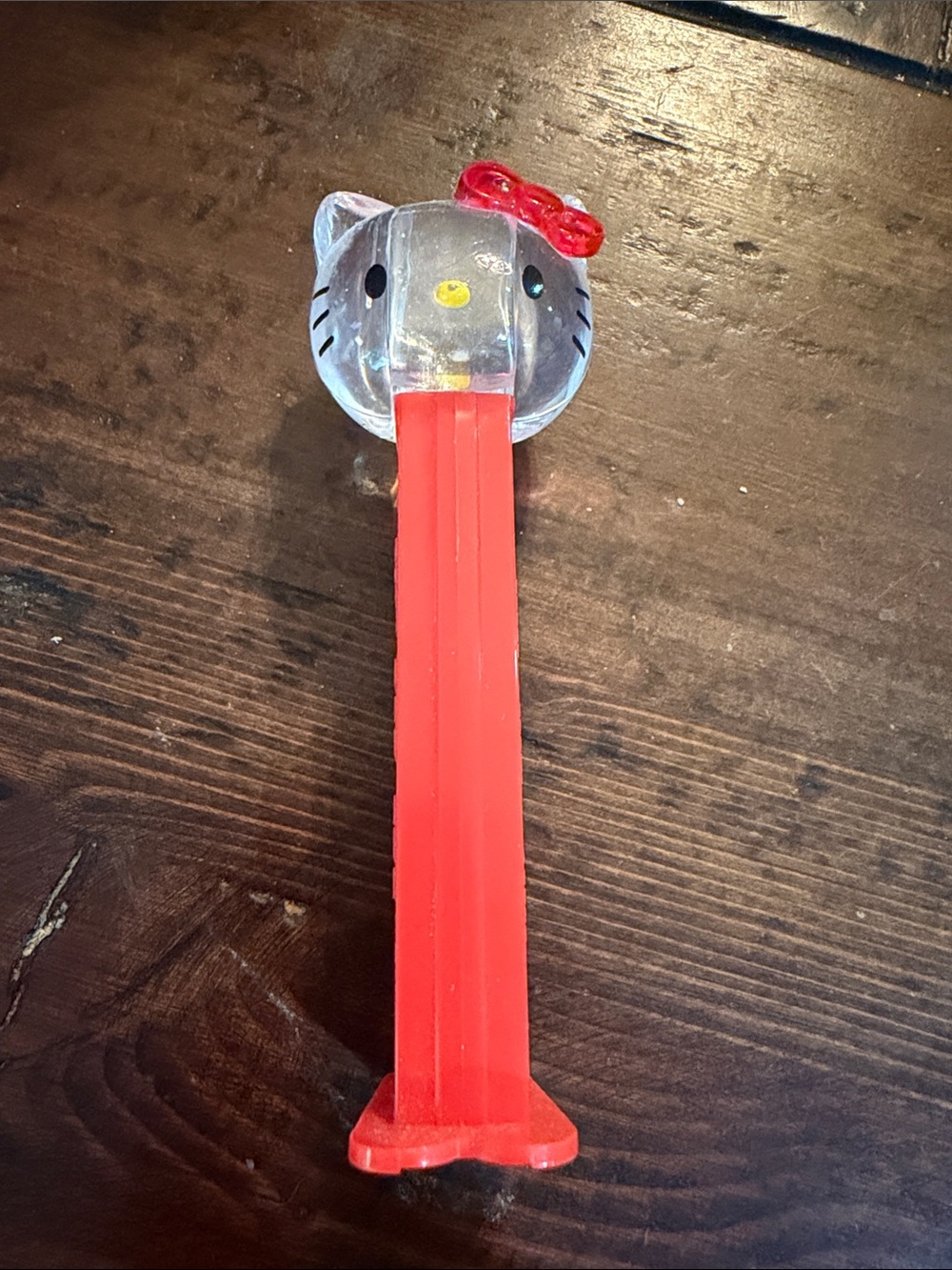 🔴 Hello Kitty Crystal head Pez Candy Dispenser